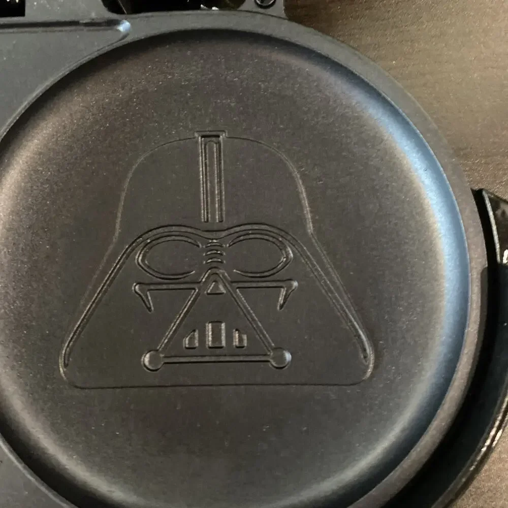Star Wars Disney Pancake Maker With Characters R2D2 Darth Vader‎